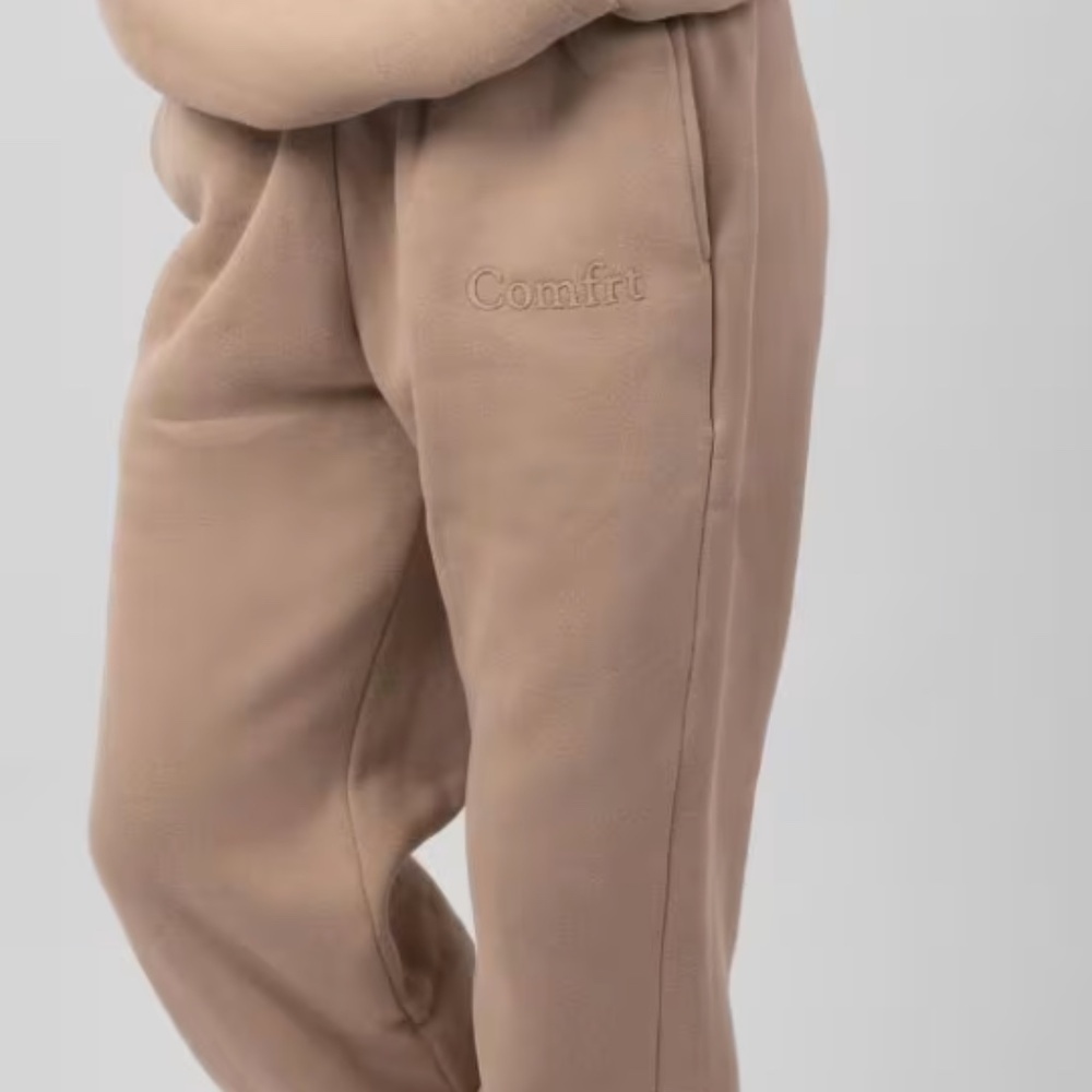 Comfrt Minimalist Joggers Sweatpants Latte Small
